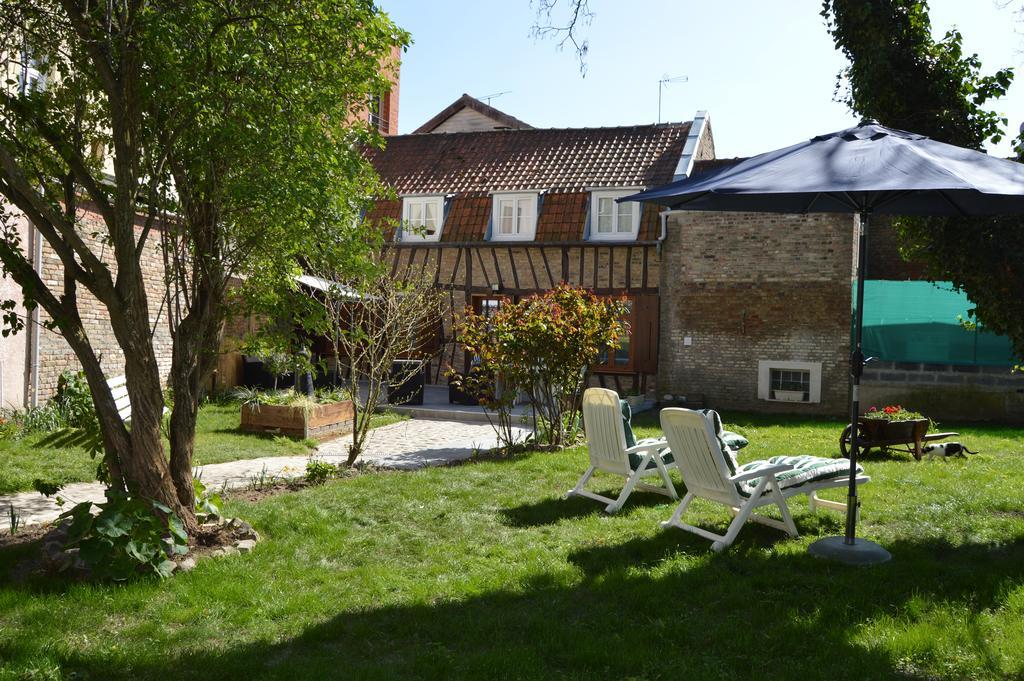 Au Coeur D'Amiens Villa Exterior photo